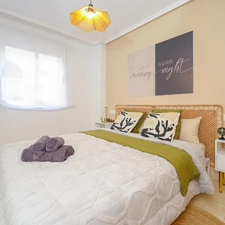 Casa Lotsi Apartament Torrevieja